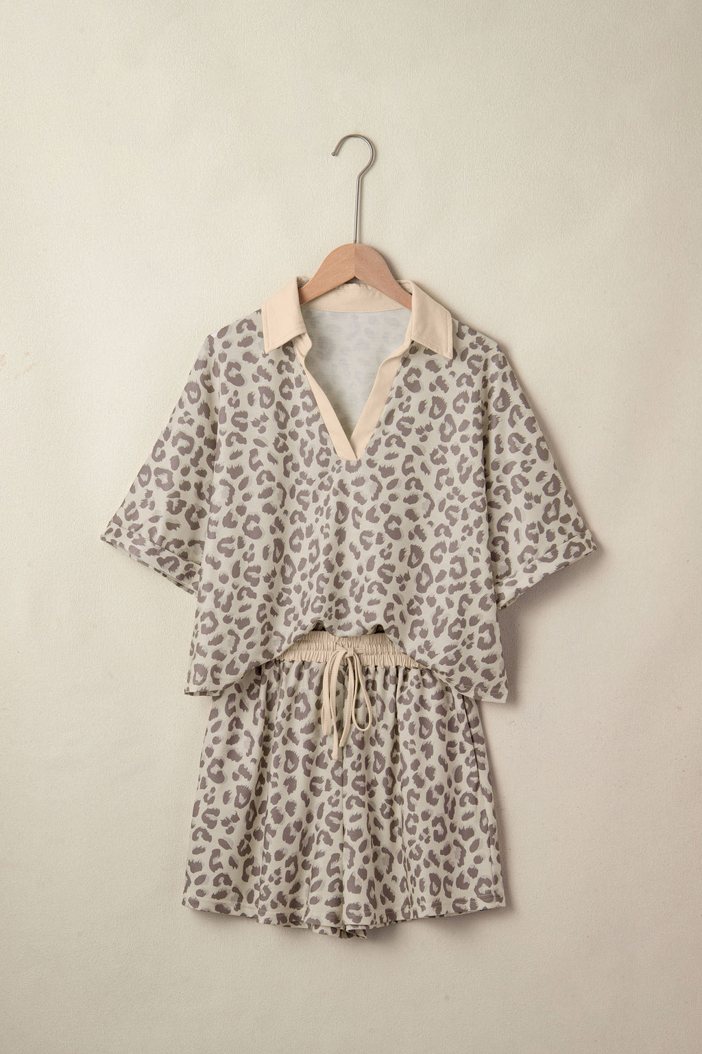 Brown V Neck Collar Leopard Printed 2pcs Short Set